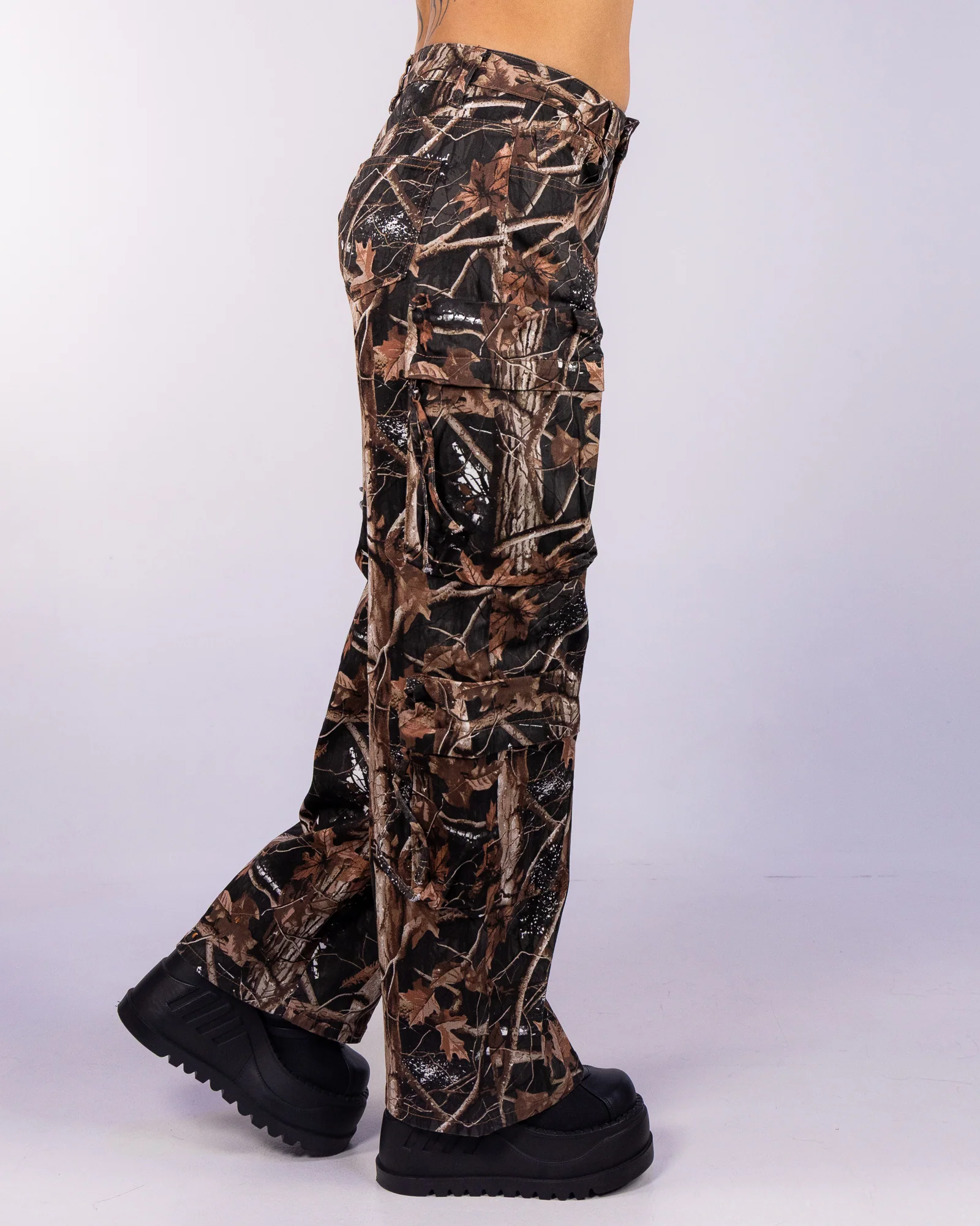 AWOL Women's Camo Cargo Joggers - Image 3