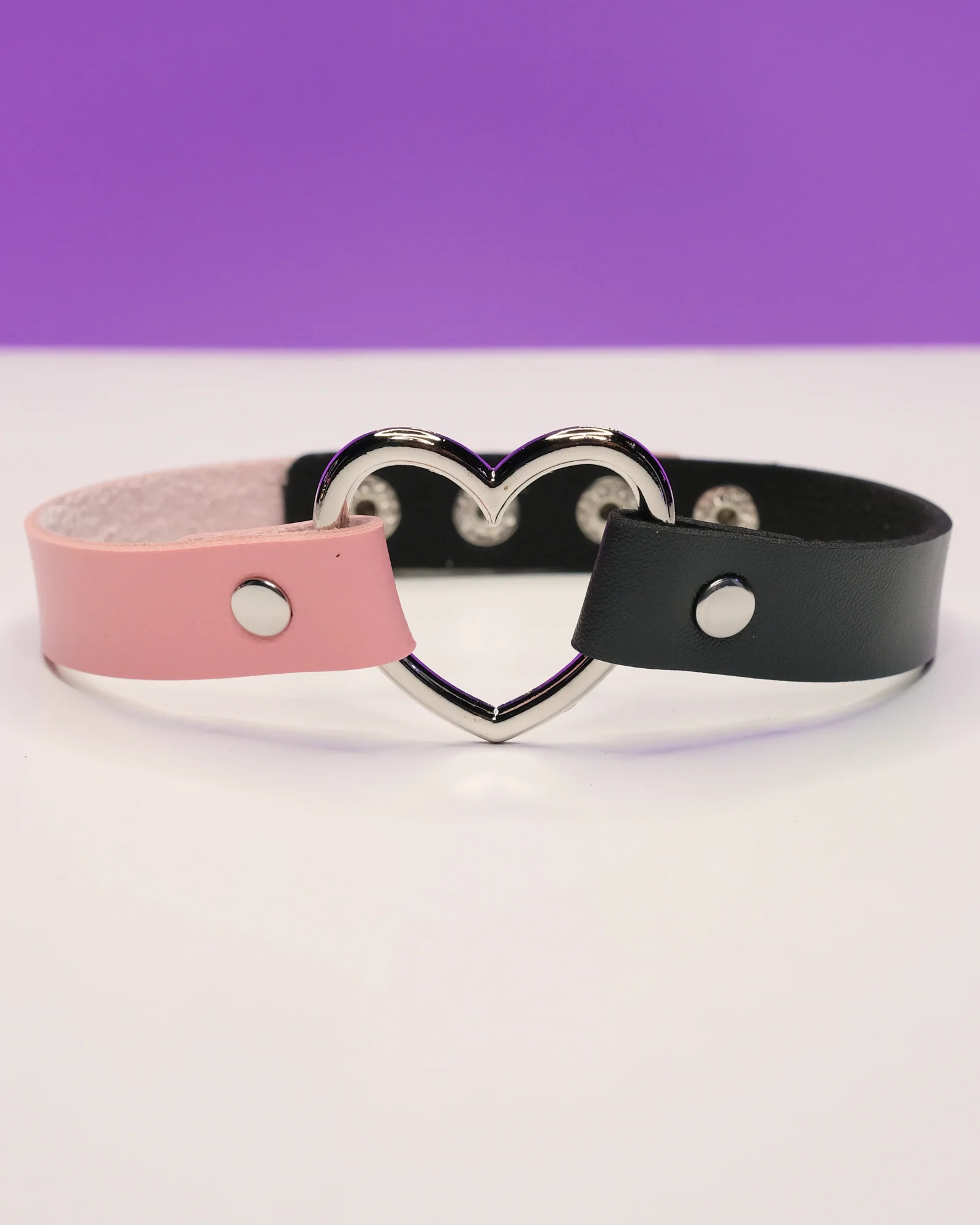 Heart Matte Choker - Image 3