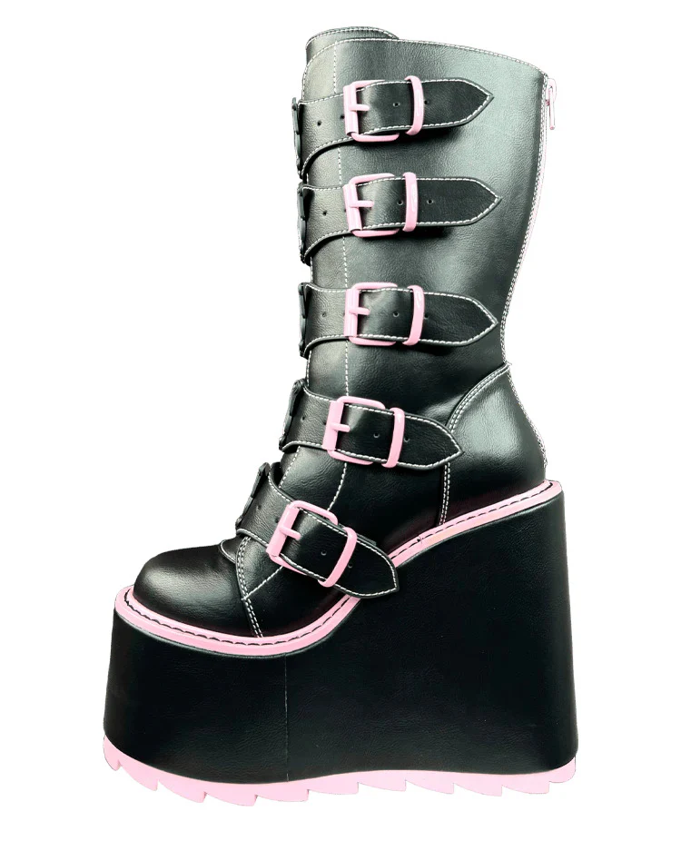 YRU x Kuromi Dune Boots - Image 8